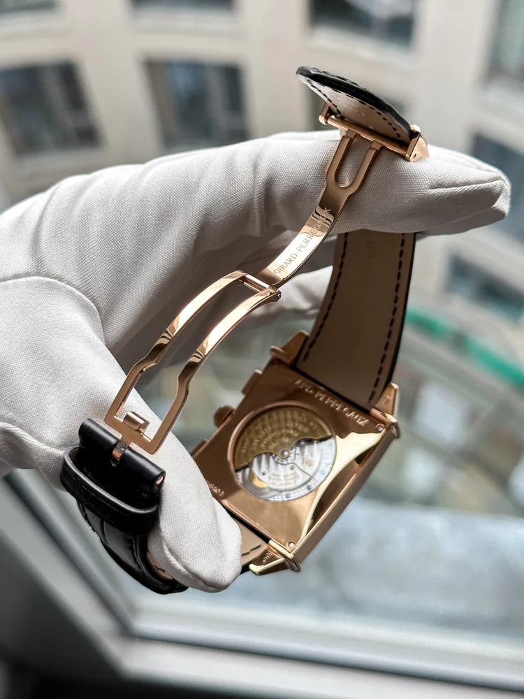 Girard Perregaux Vintage 1945 Chronograph XXL Rose Gold